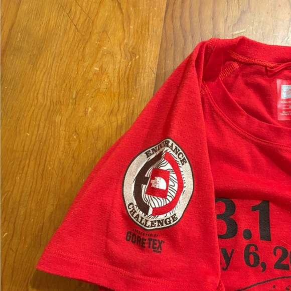 The North Face Women Shirt Sleeve Technical Running Shirt Small Challange - Picture 4 of 8